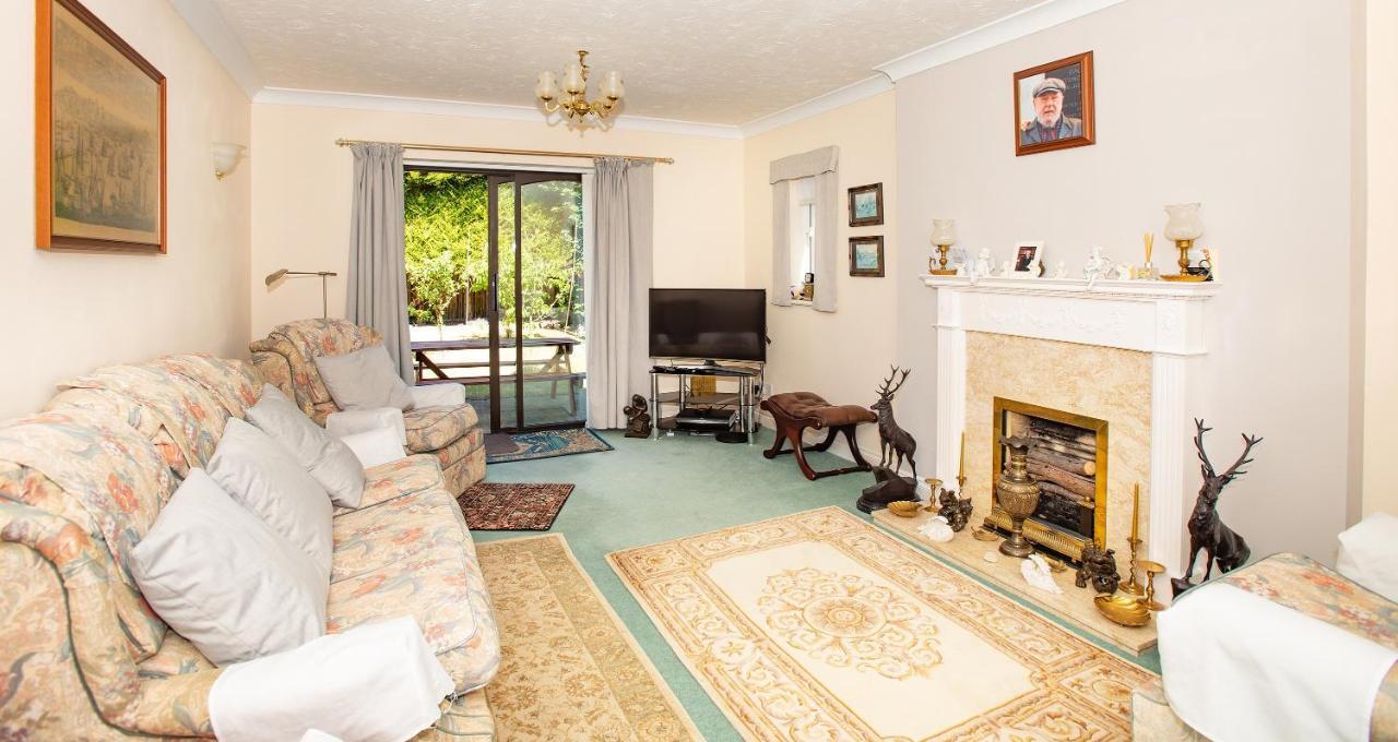 Luxury House In Warsash. 호텔 외부 사진